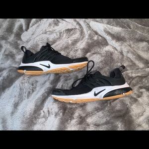 Black Women’s Nike Presto’s